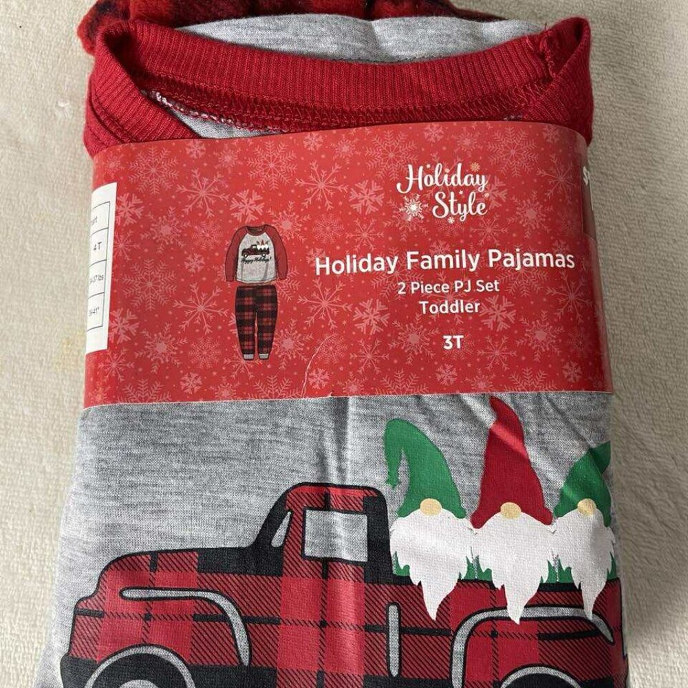 NWT Holiday Style Unisex Christmas Gnome in Red Truck Pajamas size 3T